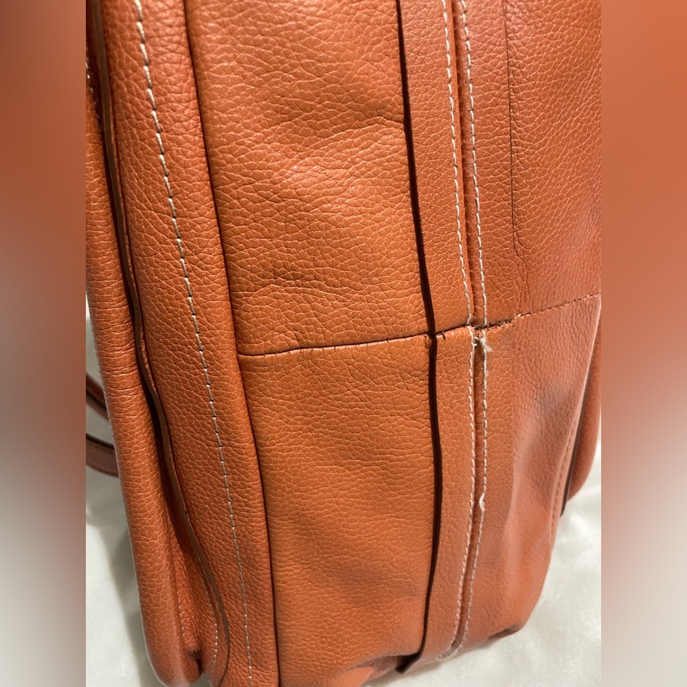Chloe Burnt Orange Medium Paraty Bag 🧡 - Picture 16 of 16